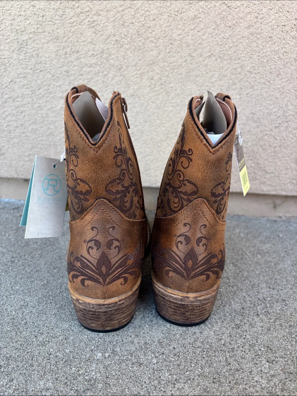 Roper Brown Western Short Shaft Boots with Scroll Embroidery